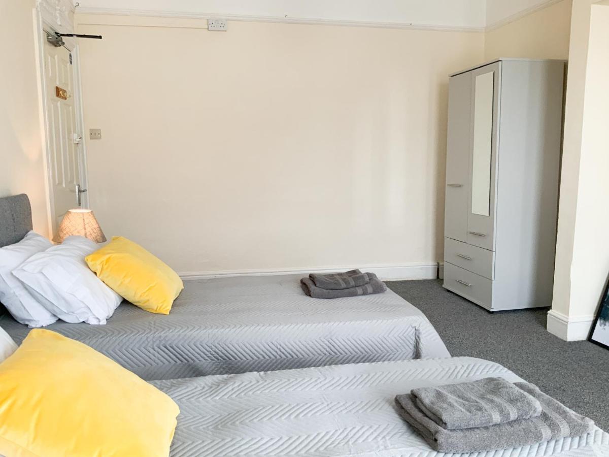 Thornbury House Villa Southampton Bagian luar foto