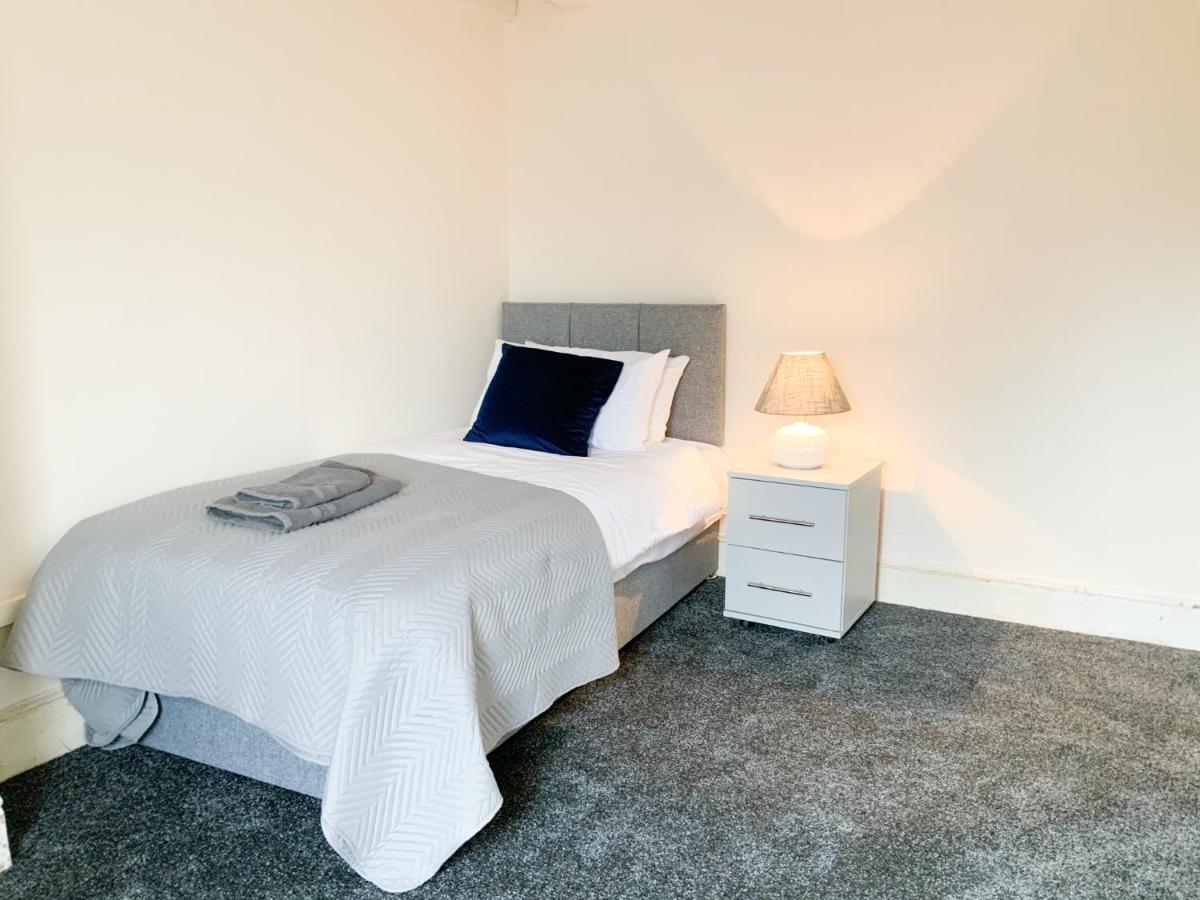 Thornbury House Villa Southampton Bagian luar foto