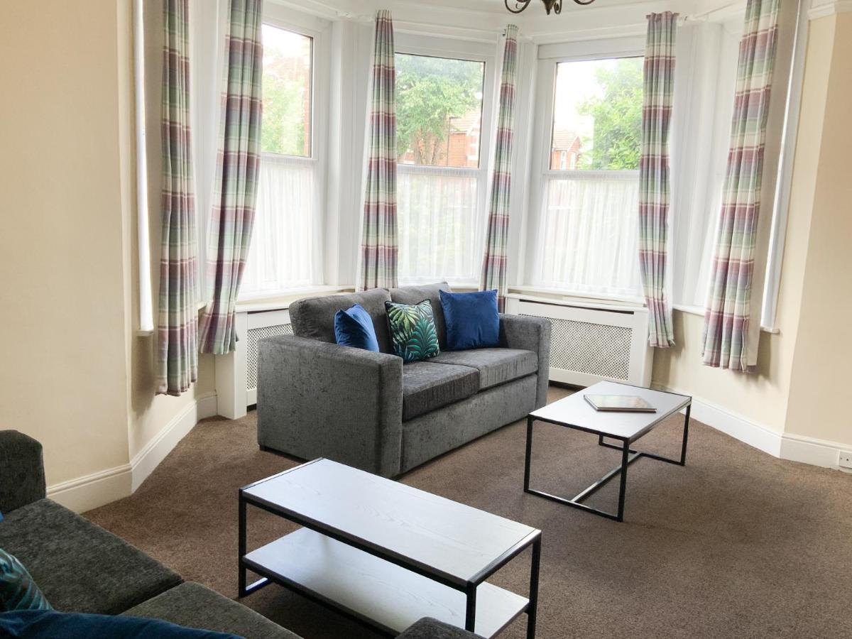 Thornbury House Villa Southampton Bagian luar foto